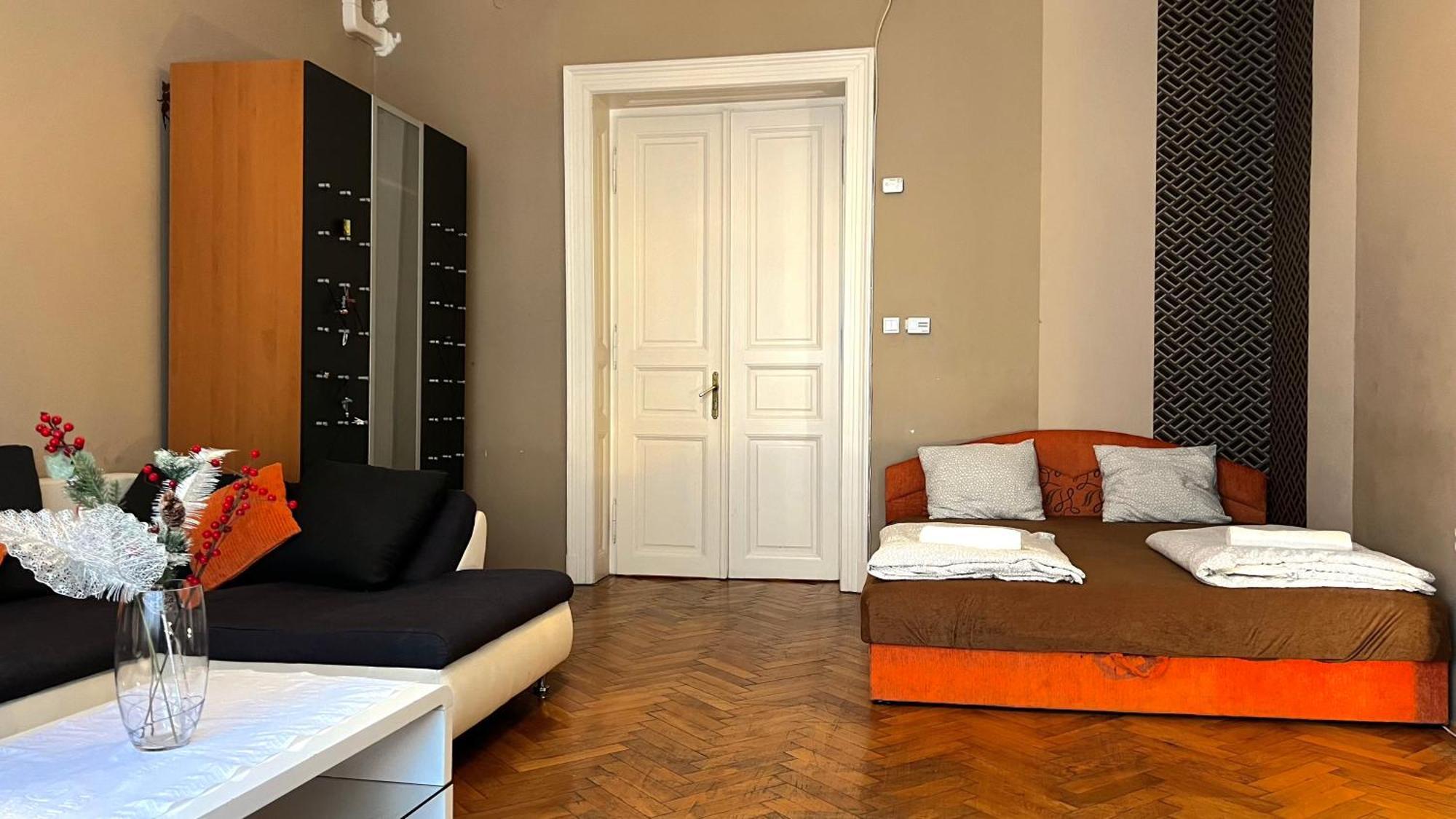 בודפשט A54: Charming Apartment In The Ruin Bar District מראה חיצוני תמונה